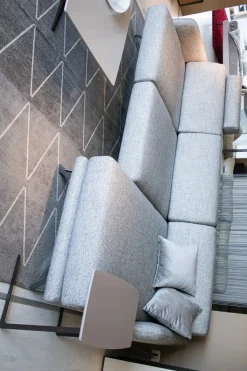 Tappeto modello Zig zag Doimo salotti in fibra sintetica  a prezzo Outlet