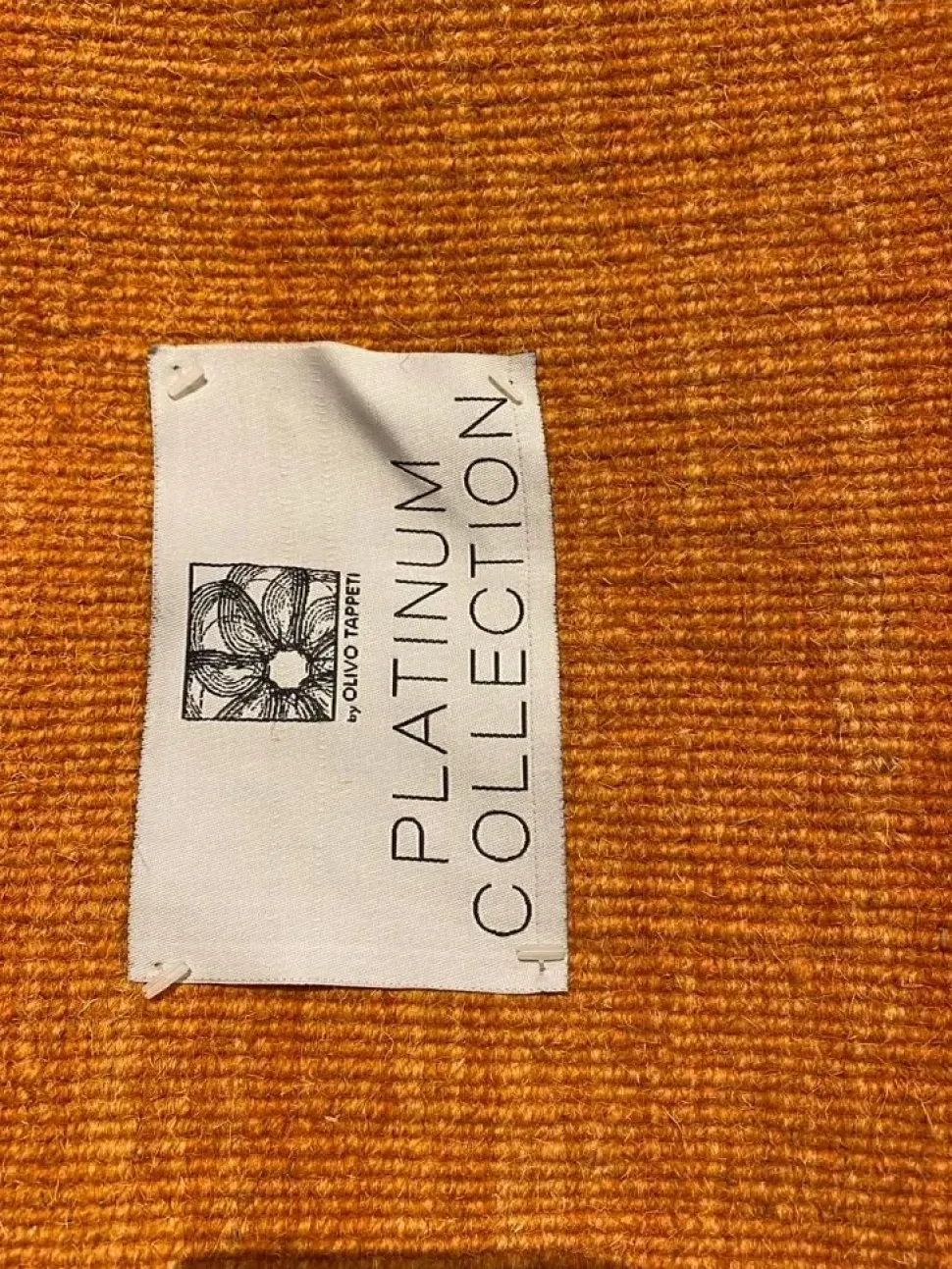 Tappeto Moderno in fibra sintetica modello Eternity a prezzi convenienti