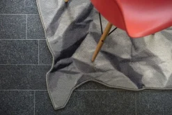 Tappeto Moderno sagomato  modello Neversaid a prezzi convenienti