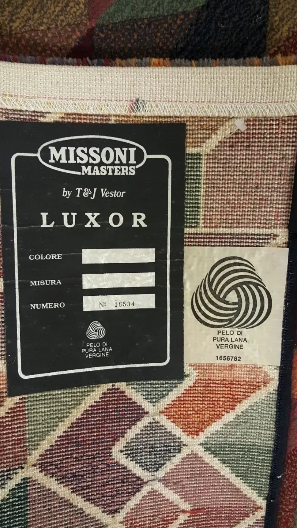 Tappeto rettangolare in stile moderno Luxor Missoni tappeti a prezzo scontato