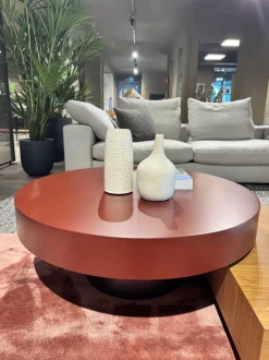 Tavolino design Dolmen  di Lema a prezzo ribassato