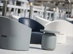 Tavolino design Juju di Serralunga a prezzo scontato