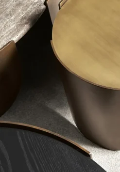 Tavolino design modello Atenae di Cantori scontato