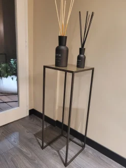 Tavolino design Narciso di Cantori a prezzo ribassato