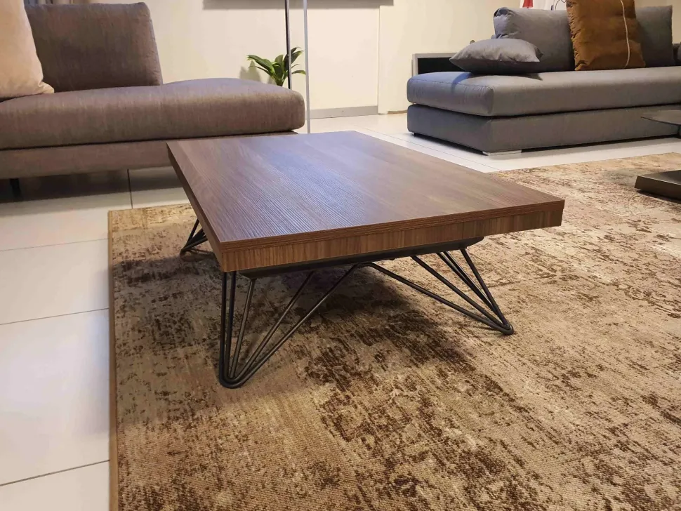 Tavolino design Ray di Easyline a prezzo ribassato