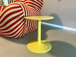 Tavolino design Spool di B&b italia a prezzo ribassato