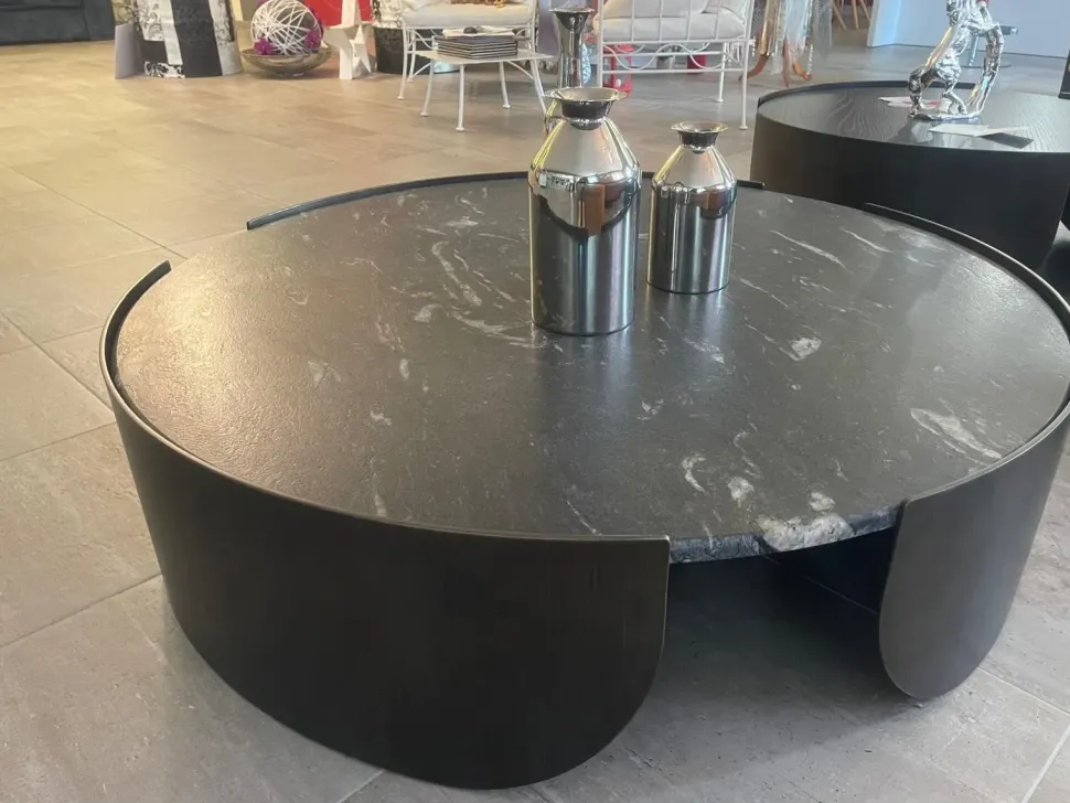 Tavolino design Tavolino grande atenae di Cantori a prezzo scontato