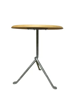 Tavolino design Tavolino officina h.74 magis di Magis a prezzo scontato