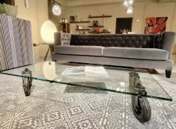 Tavolino design Tavolino con ruote di Fontana arte a prezzo scontato