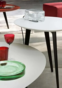 Tavolino Flowers della firma Lema in offerta