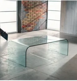 Tavolino Fontana Arte, sconti imperdibili! Curvo, design unico.