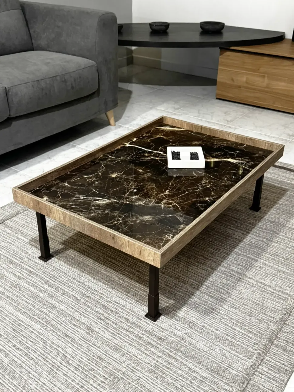 Tavolino Frame Target point a prezzo riservato