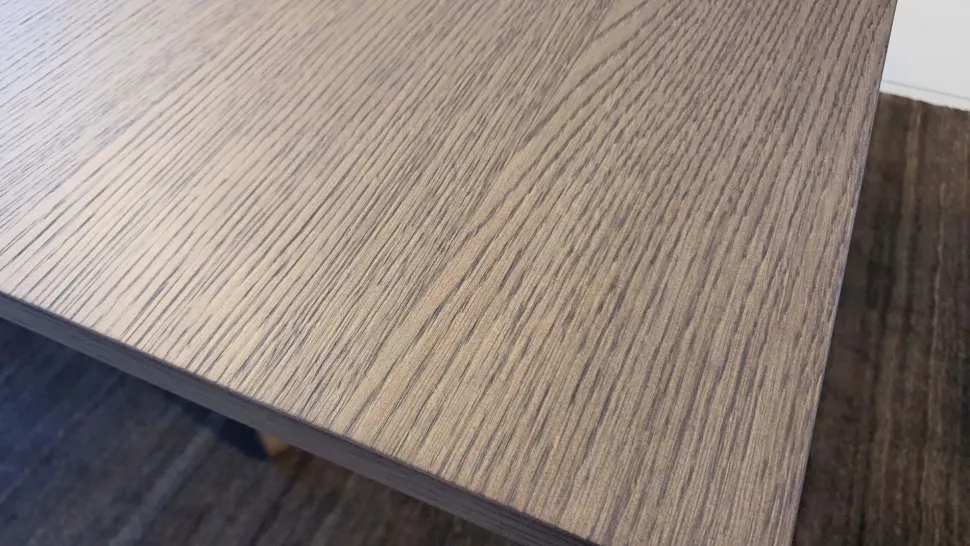 Tavolino in stile design modello Su e giu di Ozzio con sconti imperdibili