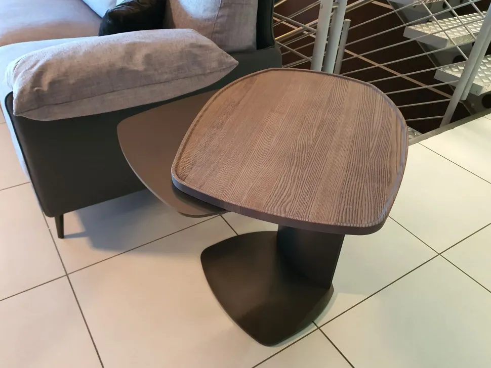 Tavolino in stile design modello Zoom di Ozzio a prezzi imbattibili affrettati