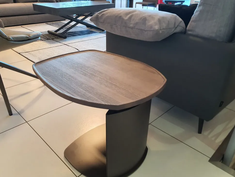 Tavolino in stile design modello Zoom di Ozzio a prezzi imbattibili affrettati