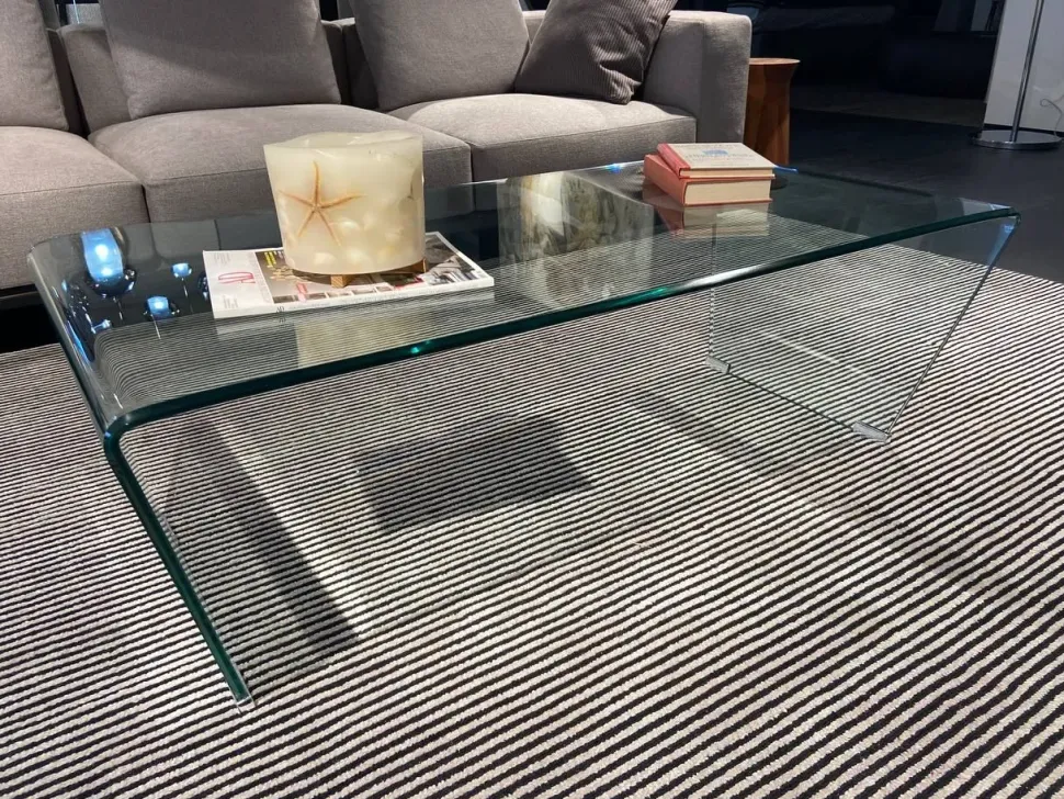 Tavolino in stile moderno modello di Collezione esclusiva a prezzi imbattibili