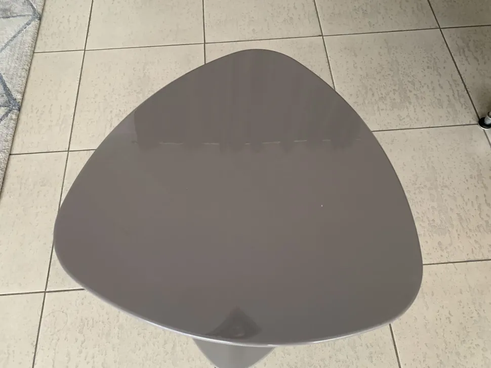 Tavolino in stile moderno modello Islands di Connubia con sconti imperdibili