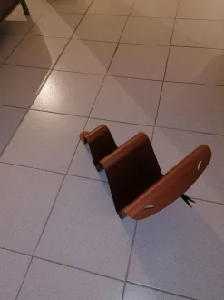 Tavolino in stile moderno modello Snake di Pezzani a prezzi imbattibili