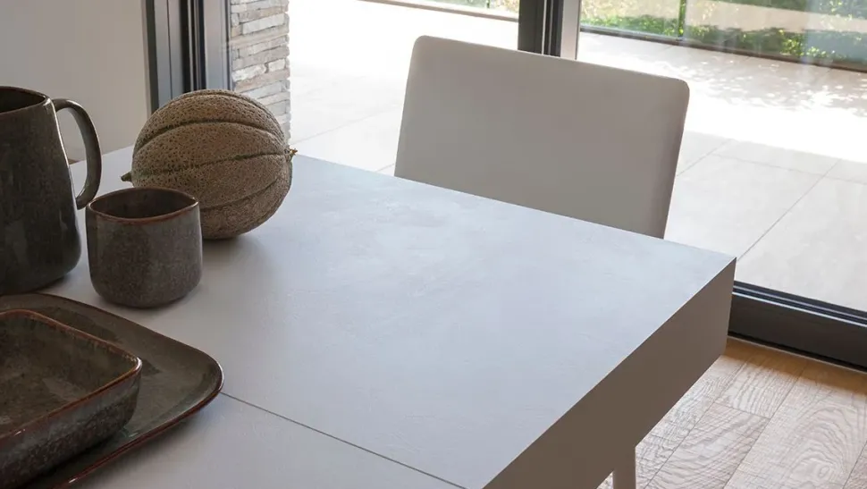 Tavolino in stile moderno modello Iris di Altacom a prezzi imbattibili