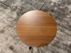 Tavolino in stile moderno modello Bob di Poltrona frau con sconti imperdibili