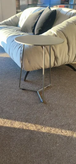 Tavolino Kevin dell'azienda Ditre italia con forte sconto