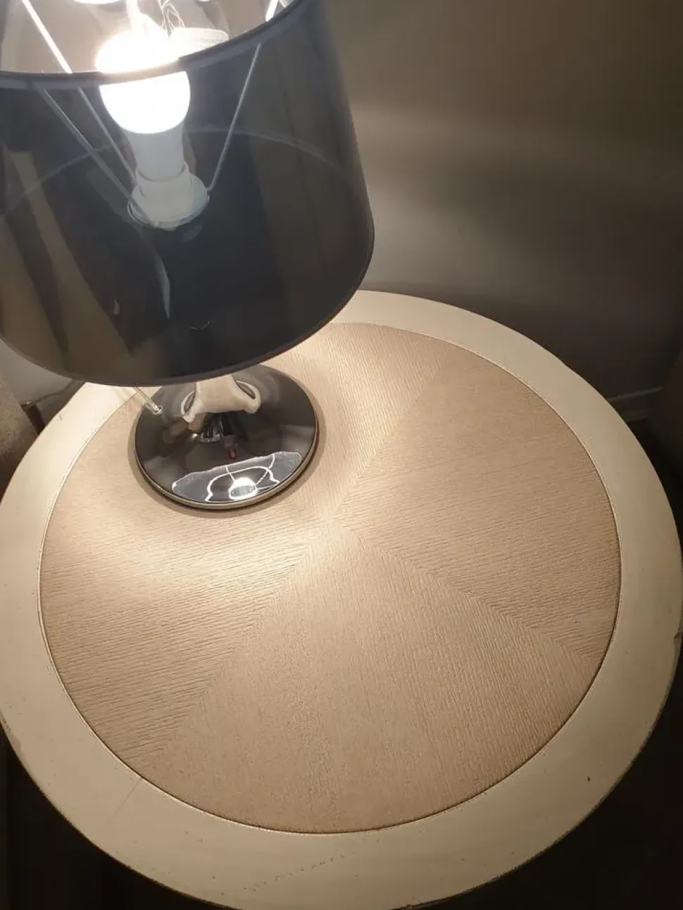 Tavolino M578/b in legno Marchetti sconto del 28%