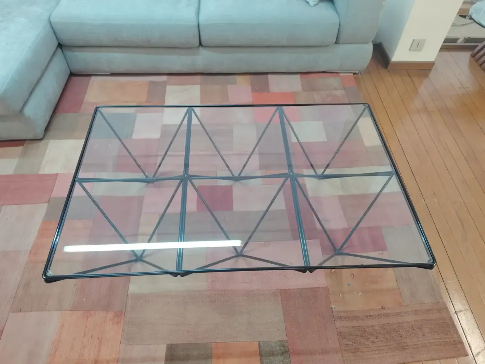 Tavolino modello Allunaggio di Artigianale a prezzo ribassato