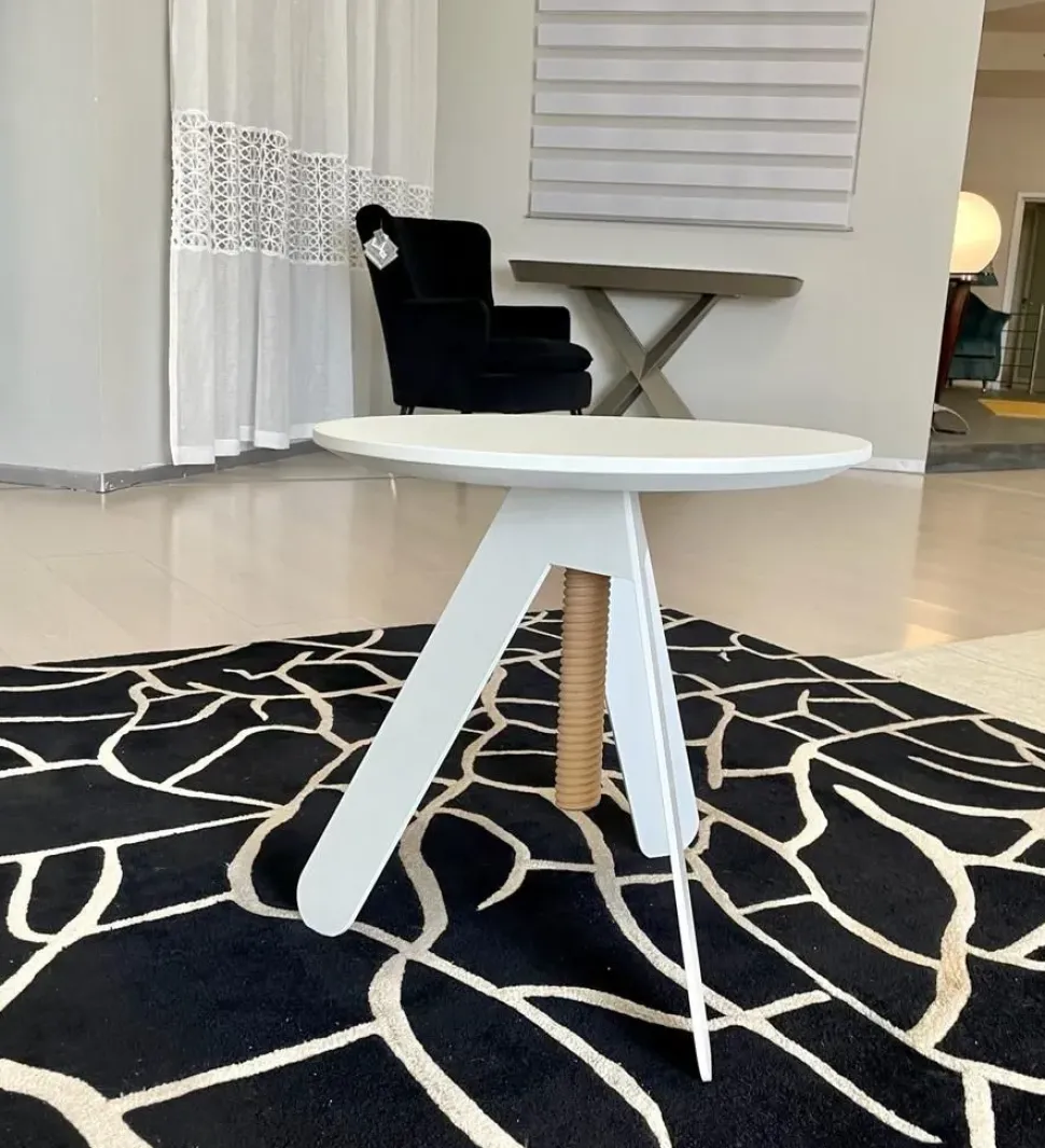 Tavolino modello Basalto di Bontempi a prezzo ribassato