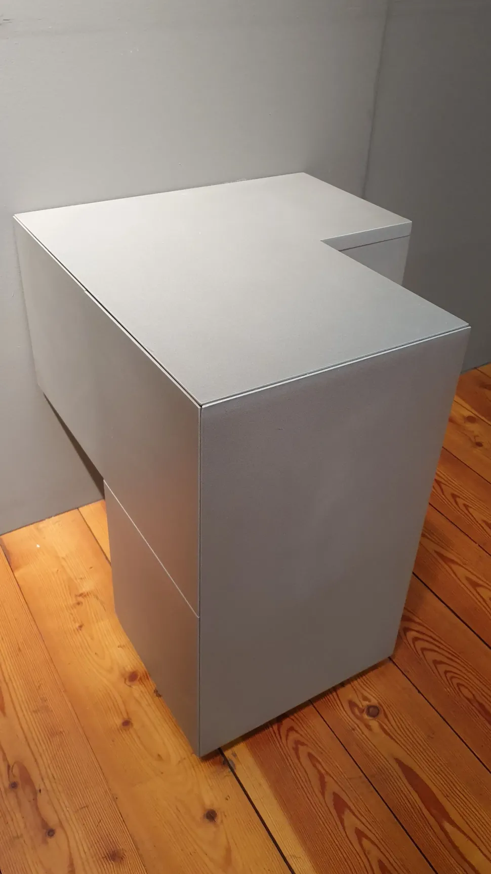 Tavolino modello Formosa di Minotti italia a prezzo ribassato