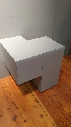 Tavolino modello Formosa di Minotti italia a prezzo ribassato