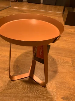 Tavolino modello High  di Bonaldo a prezzo ribassato