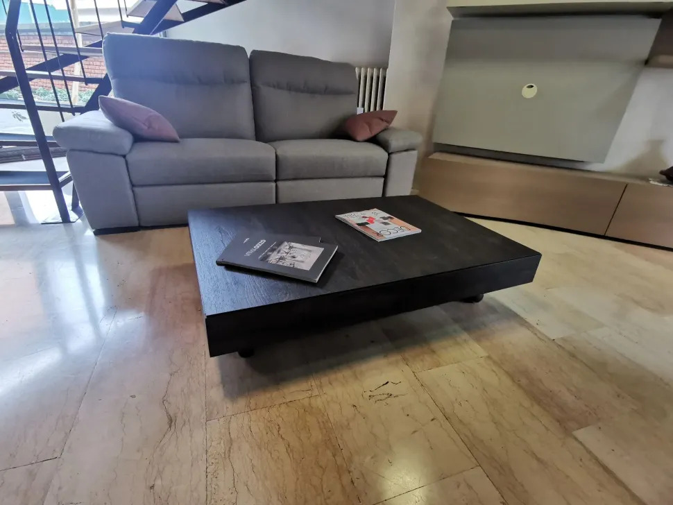 Tavolino modello New cover di Easyline a prezzo scontato