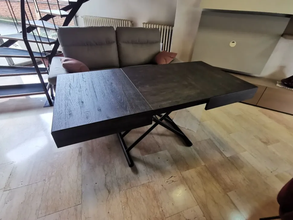 Tavolino modello New cover di Easyline a prezzo scontato