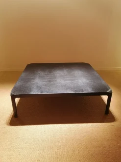 Tavolino modello Ypsilon di Ycami a prezzo ribassato