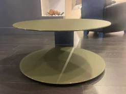 Tavolino moderno Clip di Molteni & c a prezzo scontato