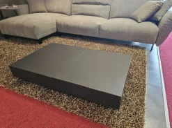 Tavolino moderno Magnum  di Easyline a prezzo scontato