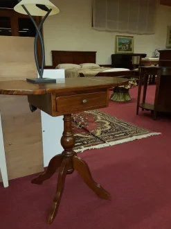 Tavolino Tavolino arte povera noce Artigianale in legno a prezzo Outlet