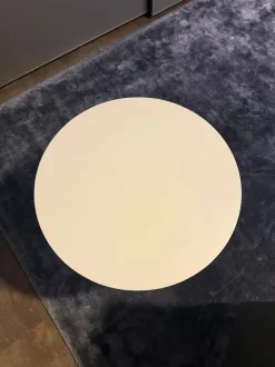 Tavolino Tavolino flute dell'azienda Poliform con forte sconto - 40%