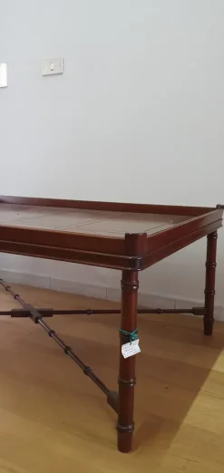 Tavolino Tavolino salotto marchetti ciliegio a vassoio della firma Marchetti a prezzi convenienti - 52%