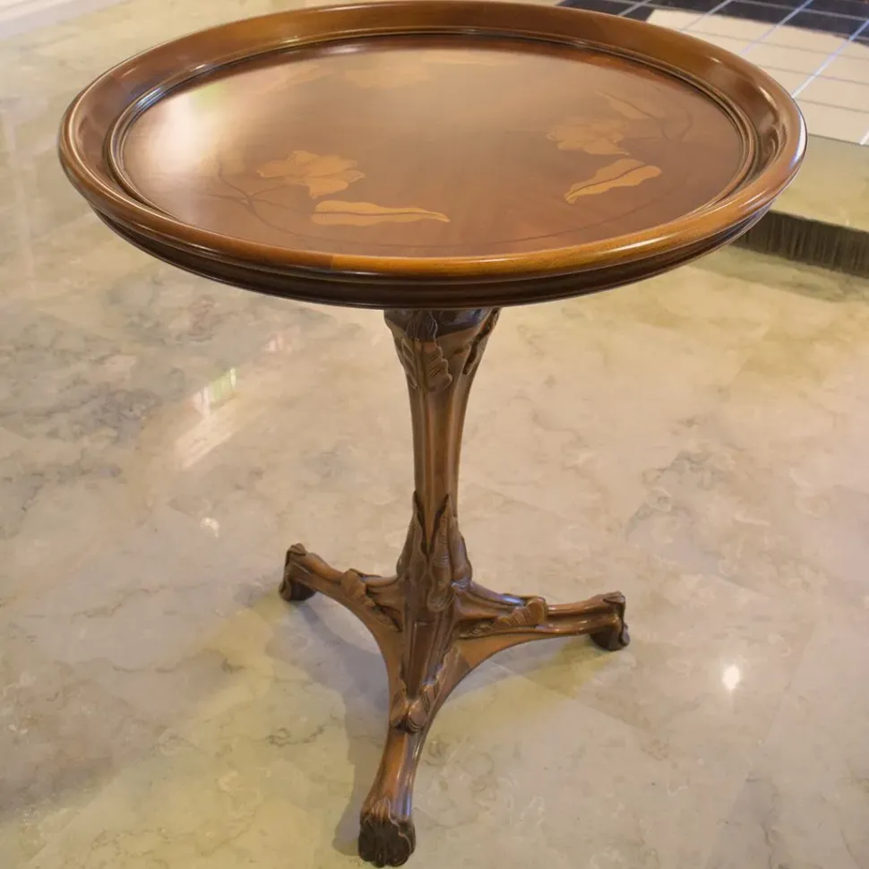 Tavolino Tavolino stile liberty Medea con uno SCONTO IMPERDIBILE