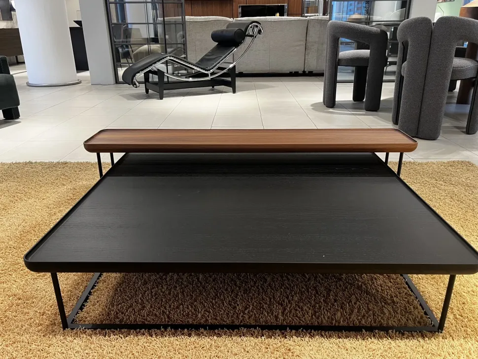 Tavolino Torei Cassina a prezzo riservato