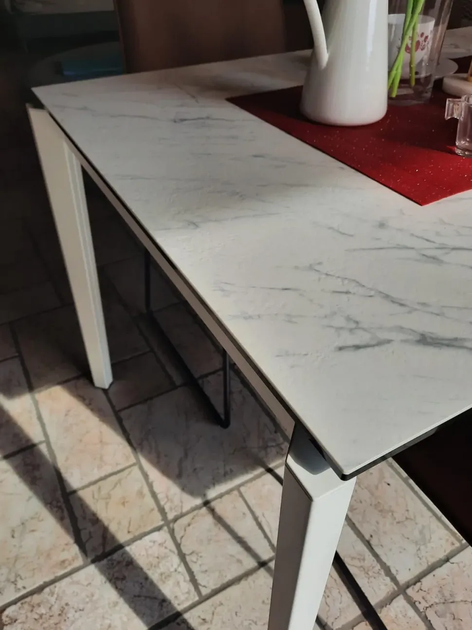 Tavolo allungabile Pentagon fast di Connubia a prezzo riservato