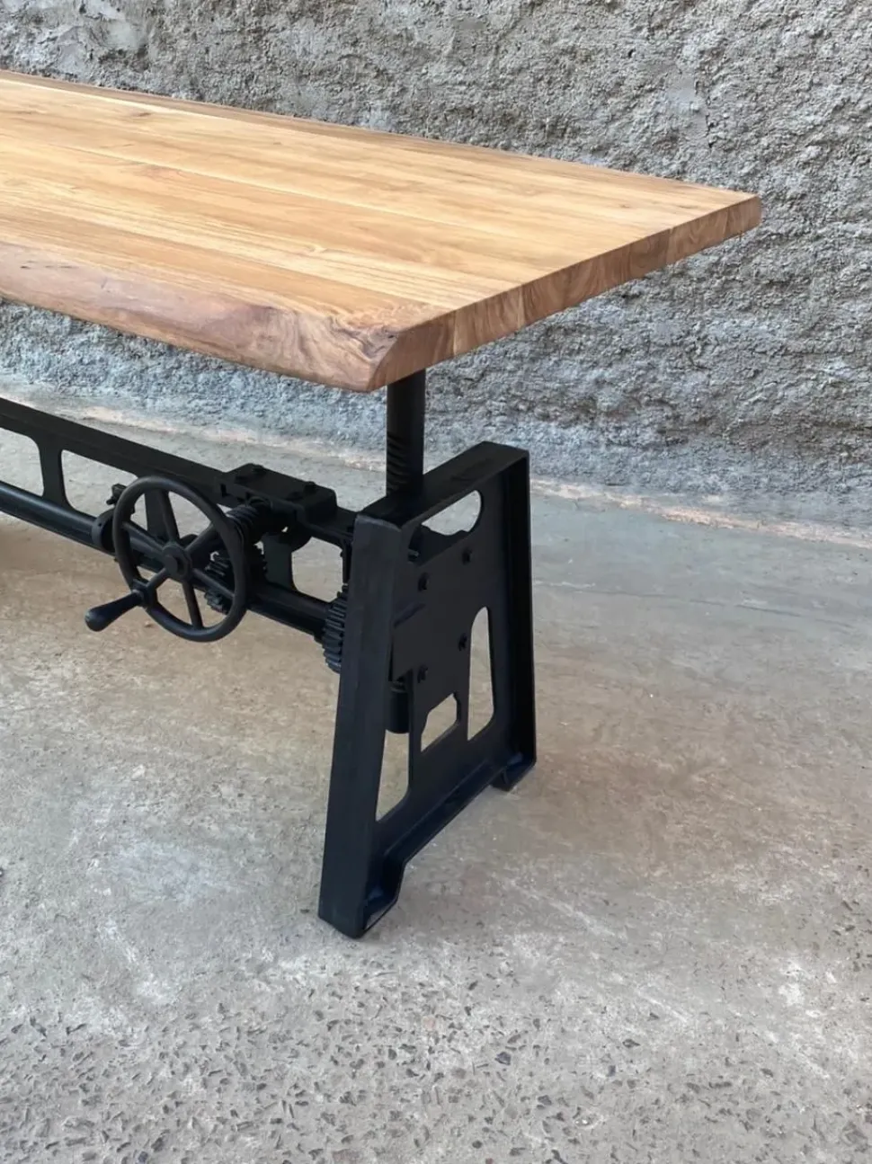 Tavolo allungabile Tavolo allungabile crank con manovella Outlet etnico a prezzo scontato