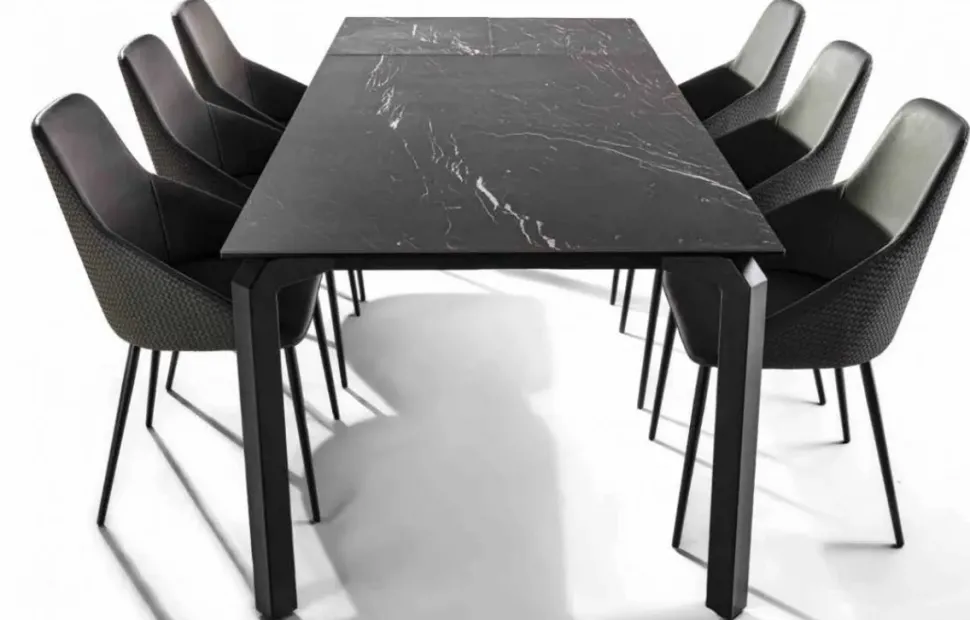 Tavolo Atlante * di La seggiola scontato del 30%