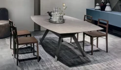 Tavolo Avalon Tomasella in laminato fisso. Design moderno ed elegante.