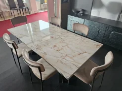 Tavolo Axel di Ozzio: richiedi il prezzo