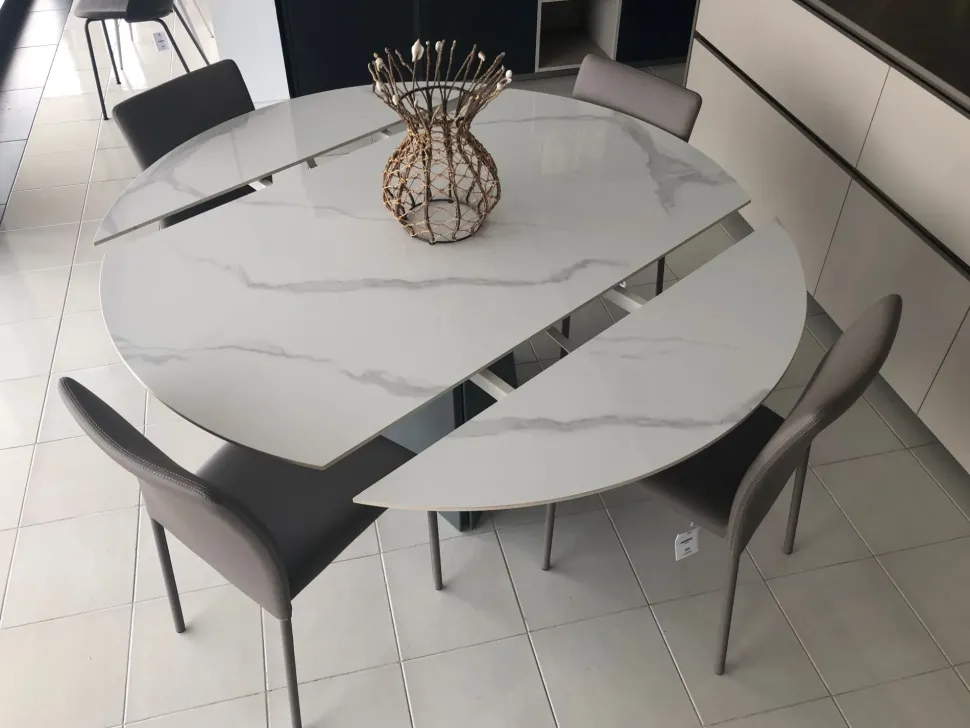 Tavolo con piano in ceramica rotondo di Target point a PREZZO OUTLET