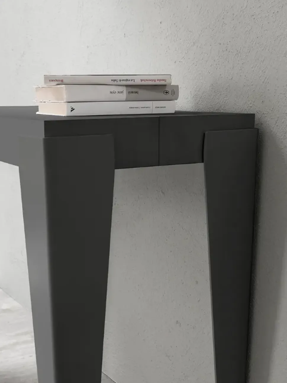 Tavolo consolle modello Tab Zamagna a prezzo Outlet