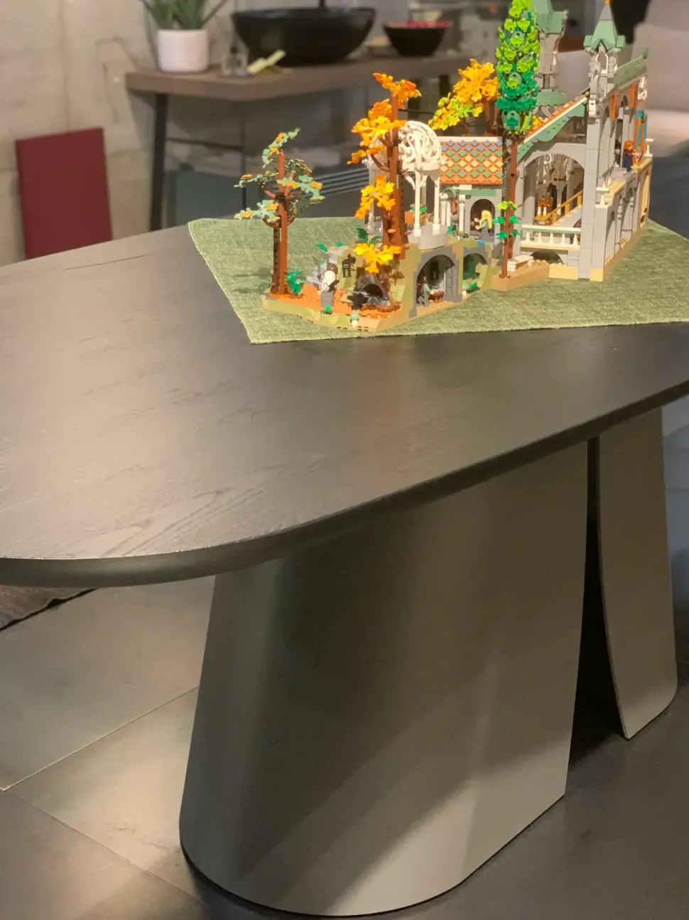 Tavolo Cosmopolitan Devina nais in legno Fisso