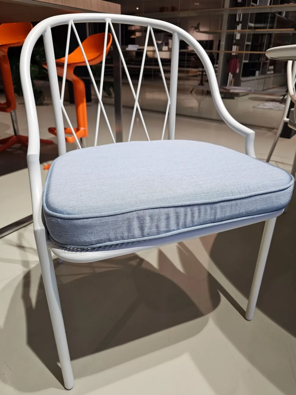 Tavolo da giardino modello Como heaven Emu con forte sconto